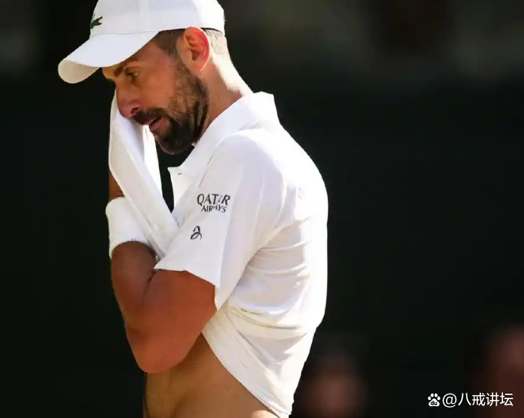 关于世界网球队轻取欧洲网球队，德约科维奇高光表现的信息