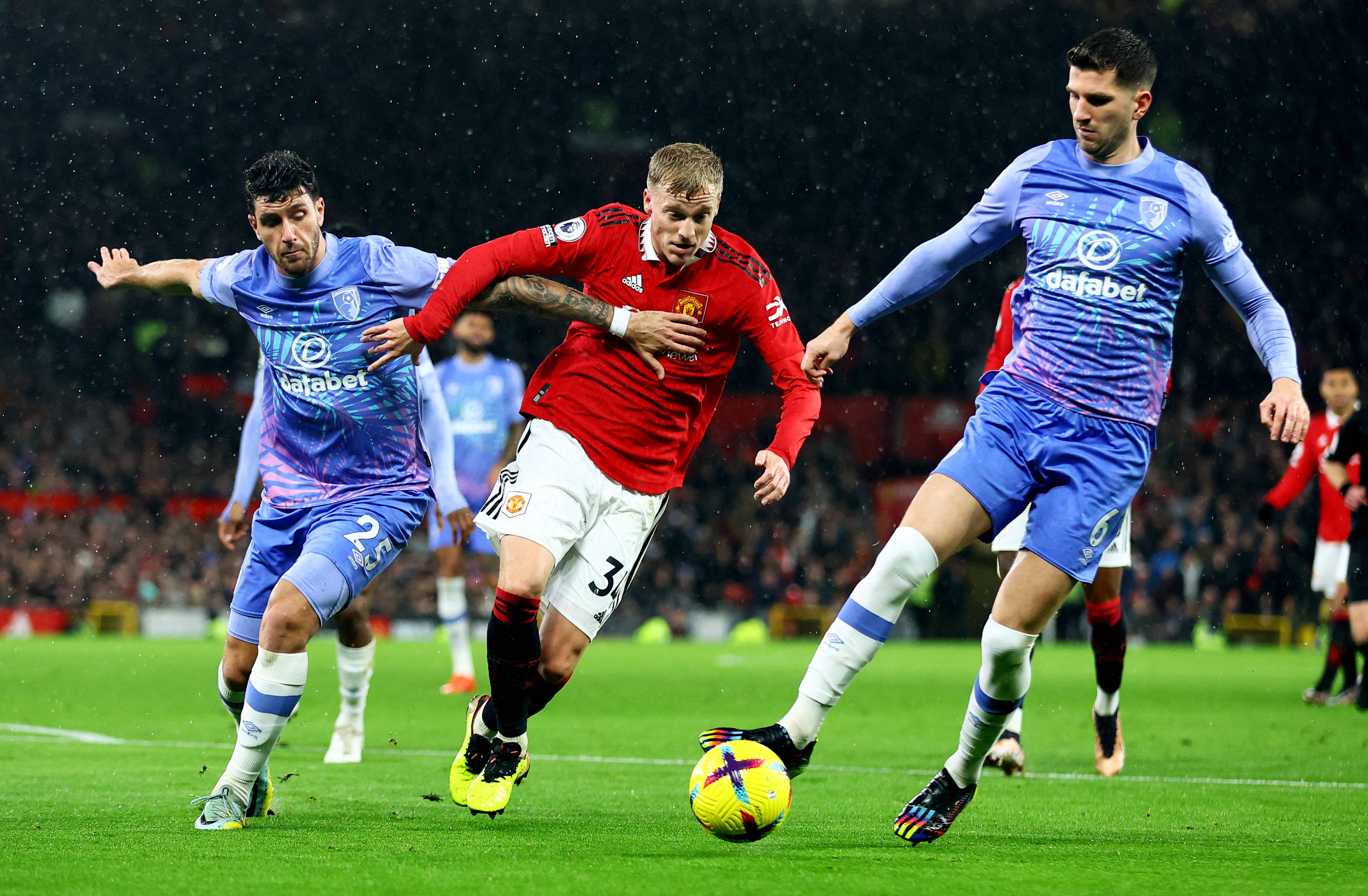 曼联客场对阵伯恩利，争取连胜