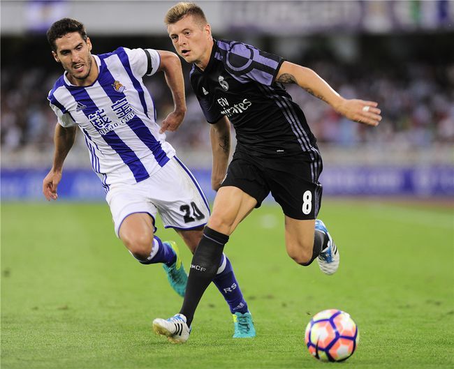 阿特拉斯坎与皇家社会争夺胜利