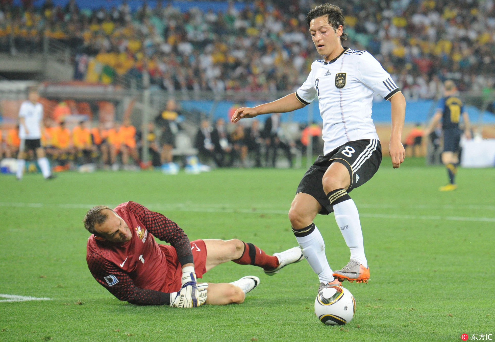 德国国家队露脆：连续两场遭遇失利的简单介绍