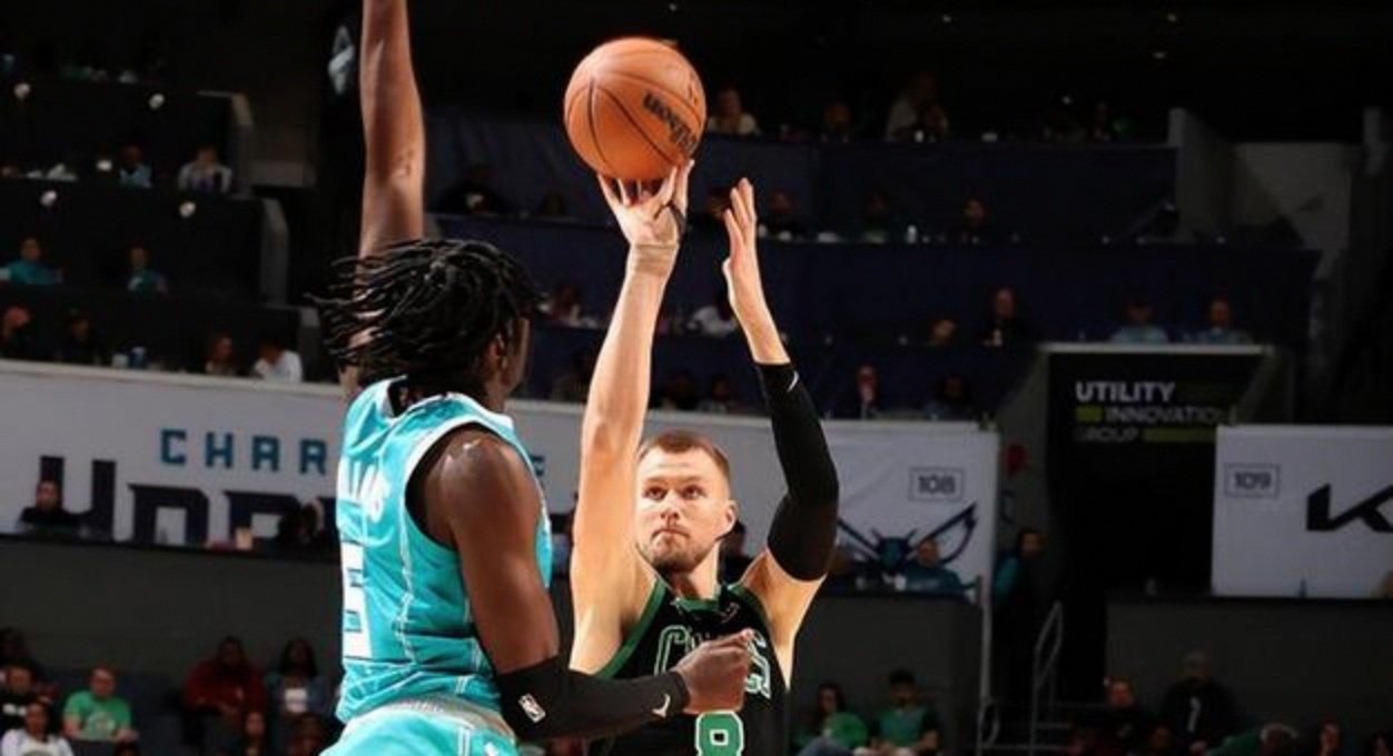 凯尔特人主场不敌老鹰,实力逐渐遭人怀疑的简单介绍 凯尔特人主场不敌老鹰,实力逐渐遭人怀疑的简单介绍