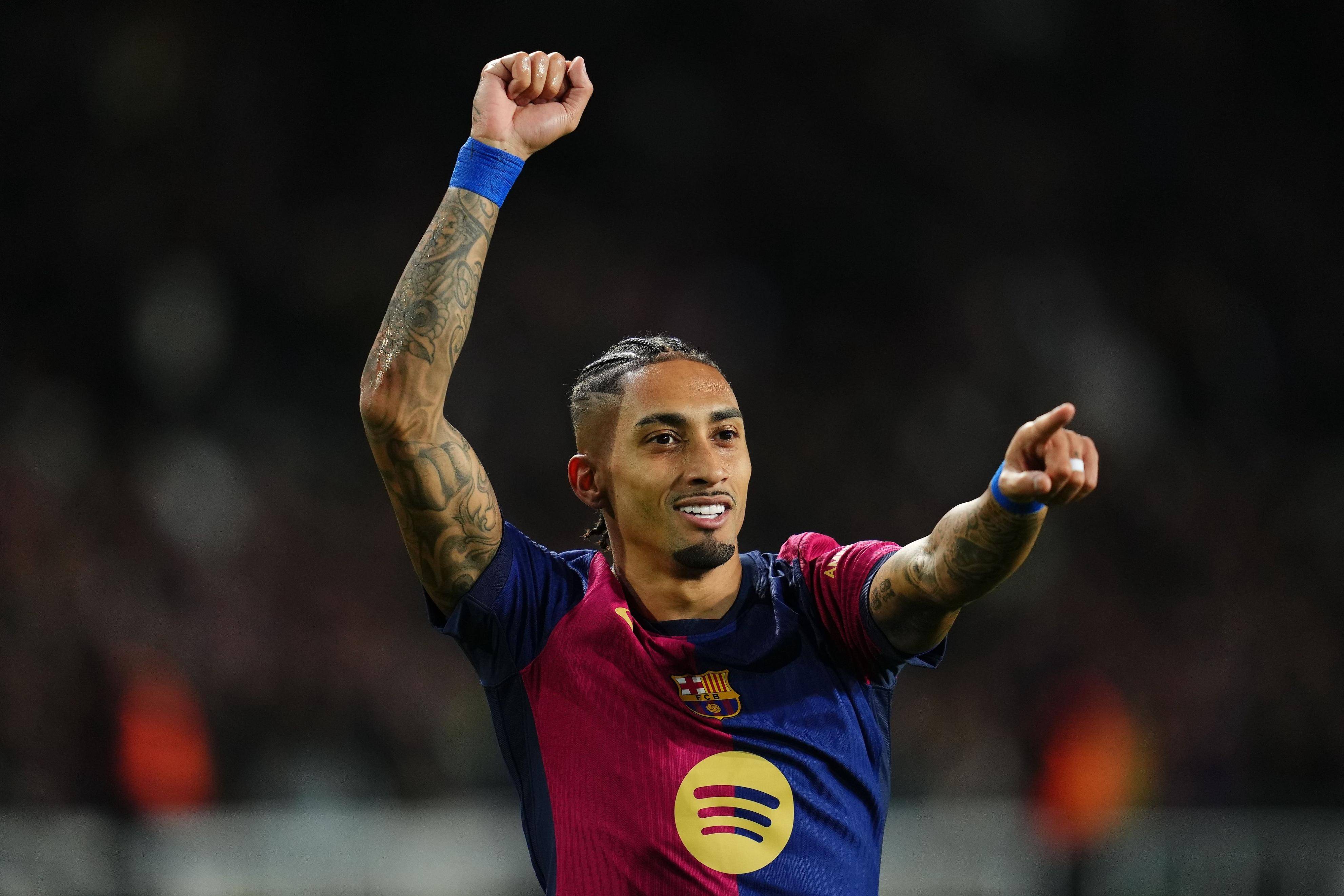 关于法国力克日本，莱万点燃赛场的信息