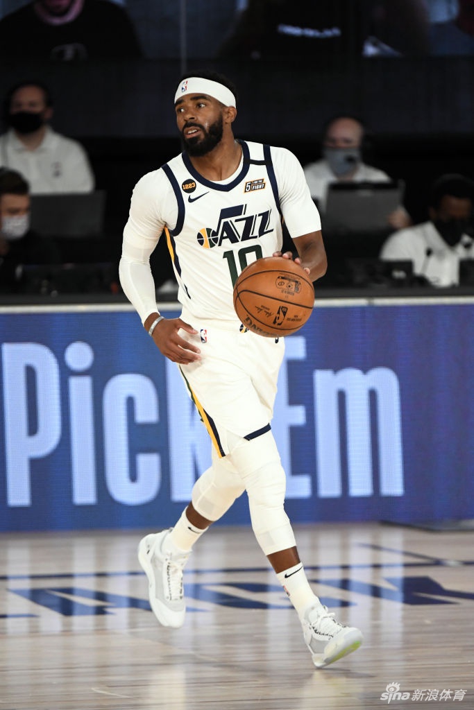 包含鹈鹕力克勇士，米切尔高光表现的词条