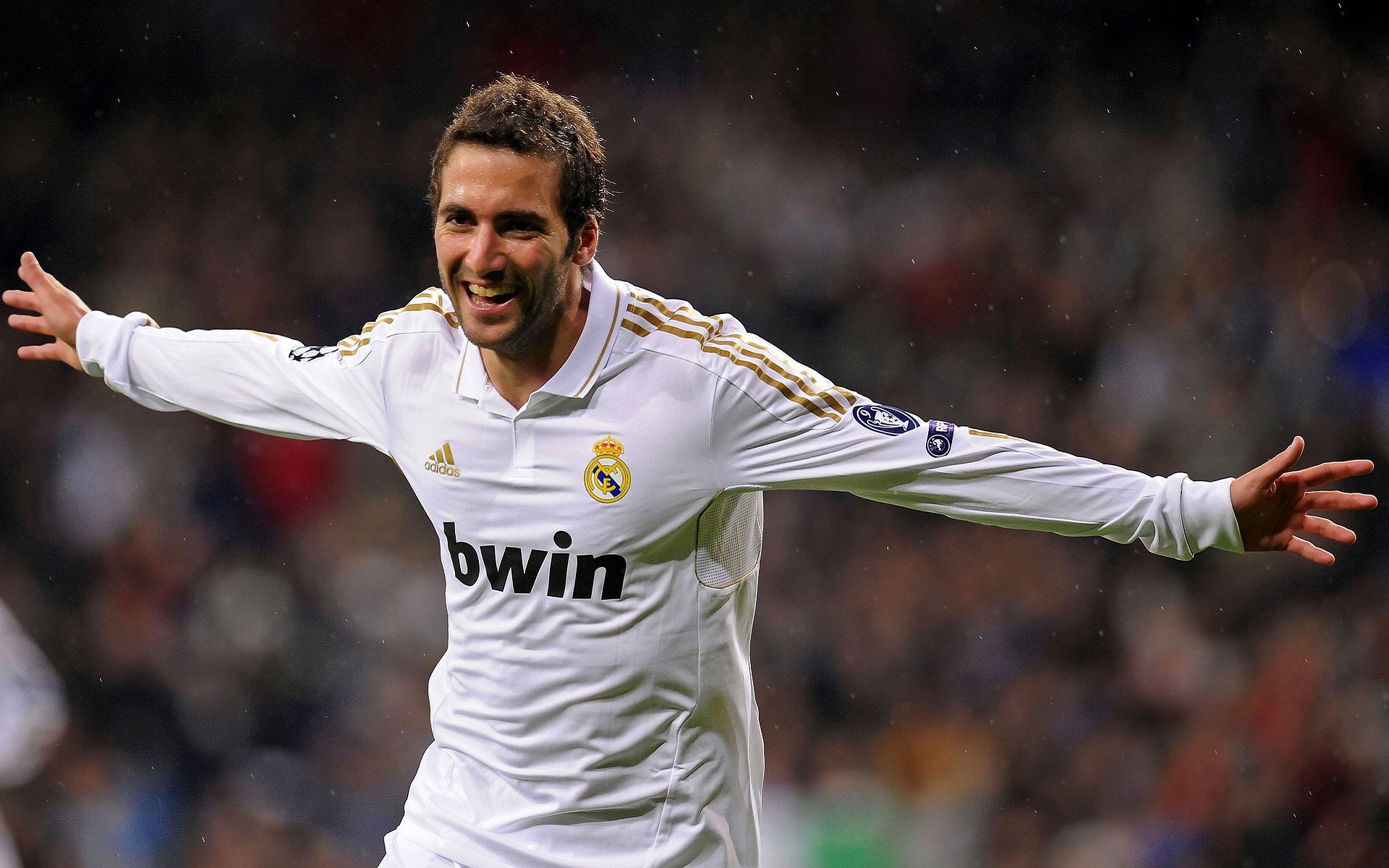 绿茵双极，弗拉霍维奇爆发映衬摩洛哥狂胜背后的足球哲学