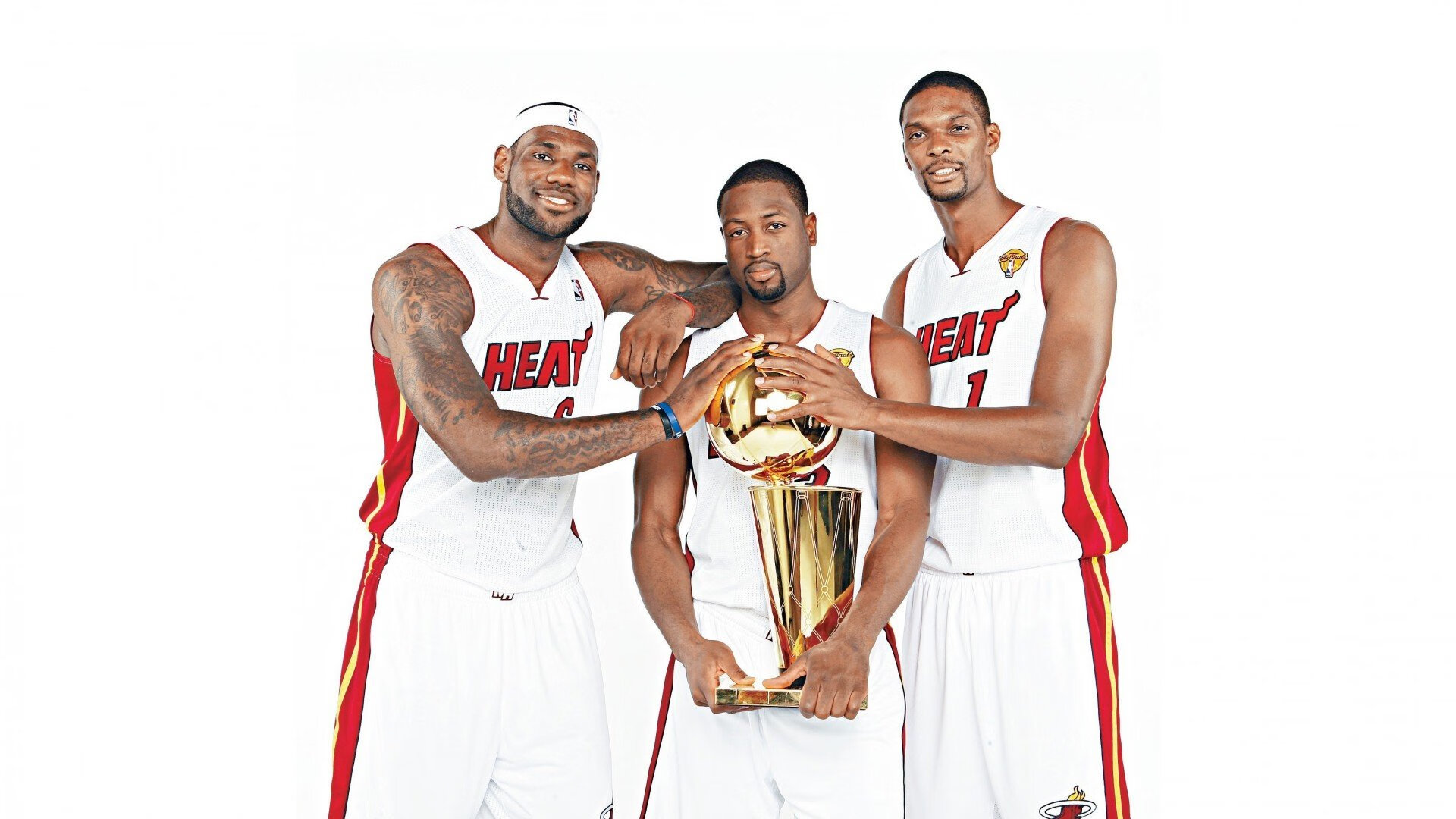 绿茵奇迹,尼斯压哨绝杀伊拉克,欧冠半决赛上演史诗级焦点战