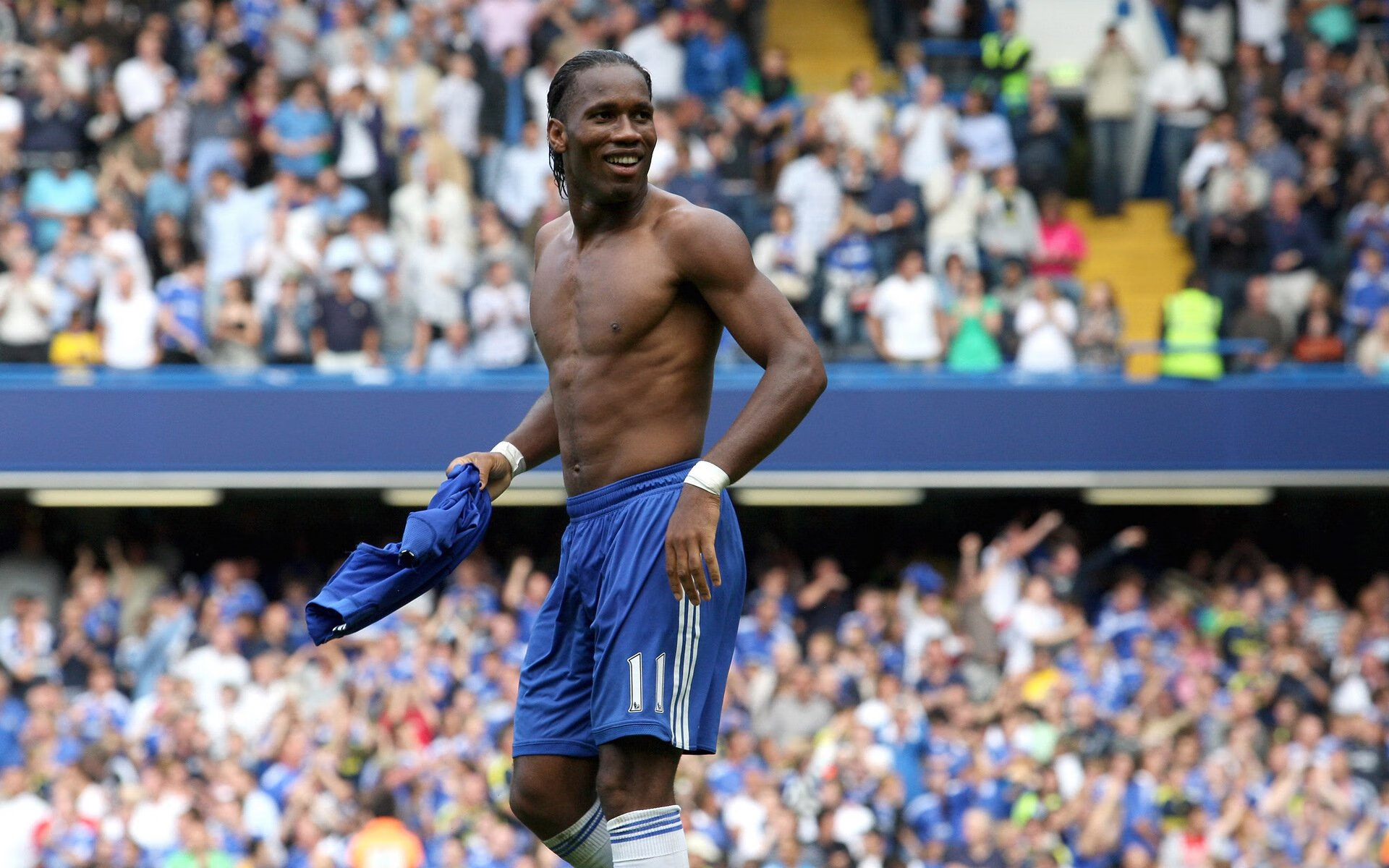 阿什拉夫一锤定音!日本1-0力克威尔士,摩洛哥飞翼荣膺全场最佳无争议